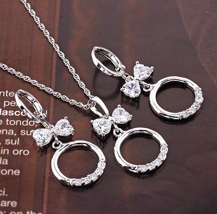 CZ BOW N CIRCLE NECKLACE N EARRINGS SET